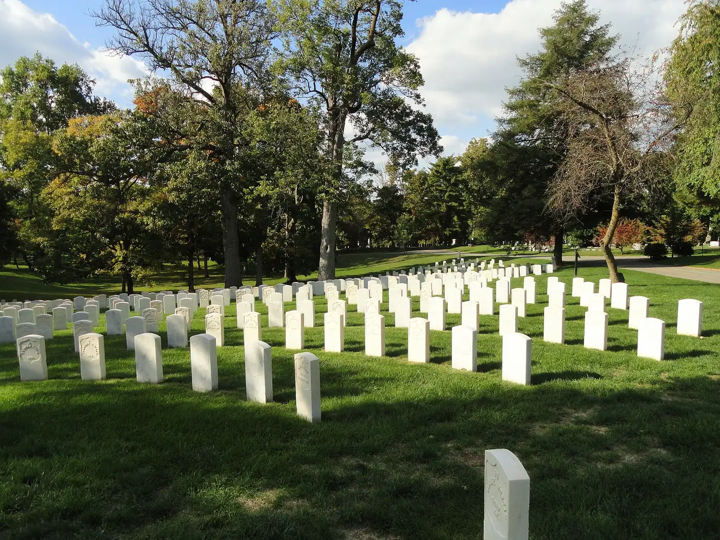 Rows of white headstones at Lexington National Cemetery, inside the Lexington Cemetery on West Main Street