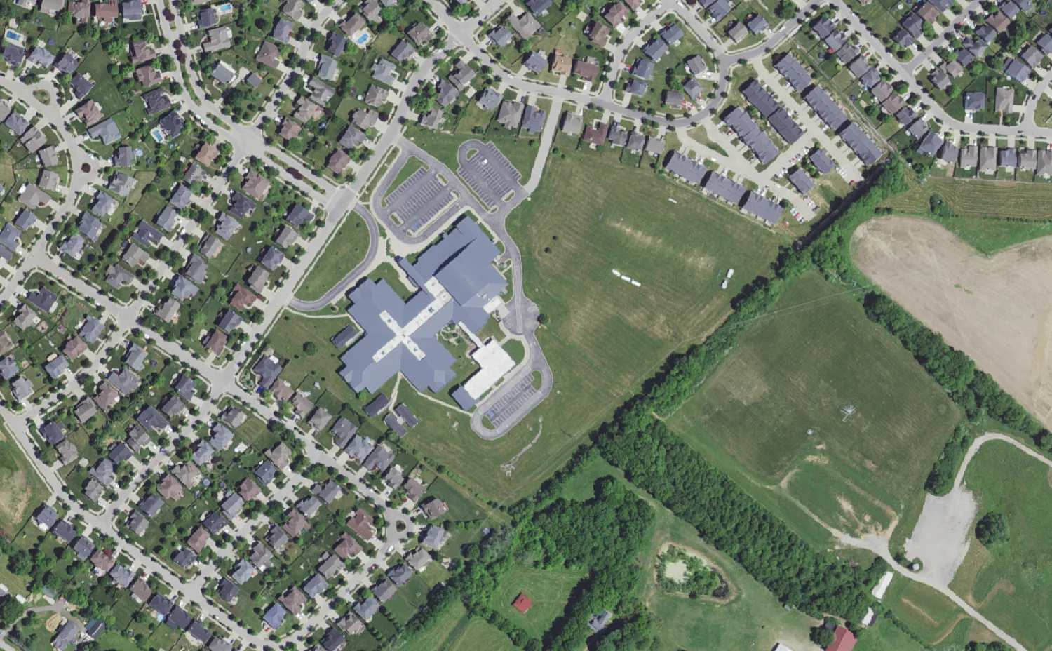 Edythe Jones Hayes Middle School and its grounds on Richardson Place in Lexington, seen from the air