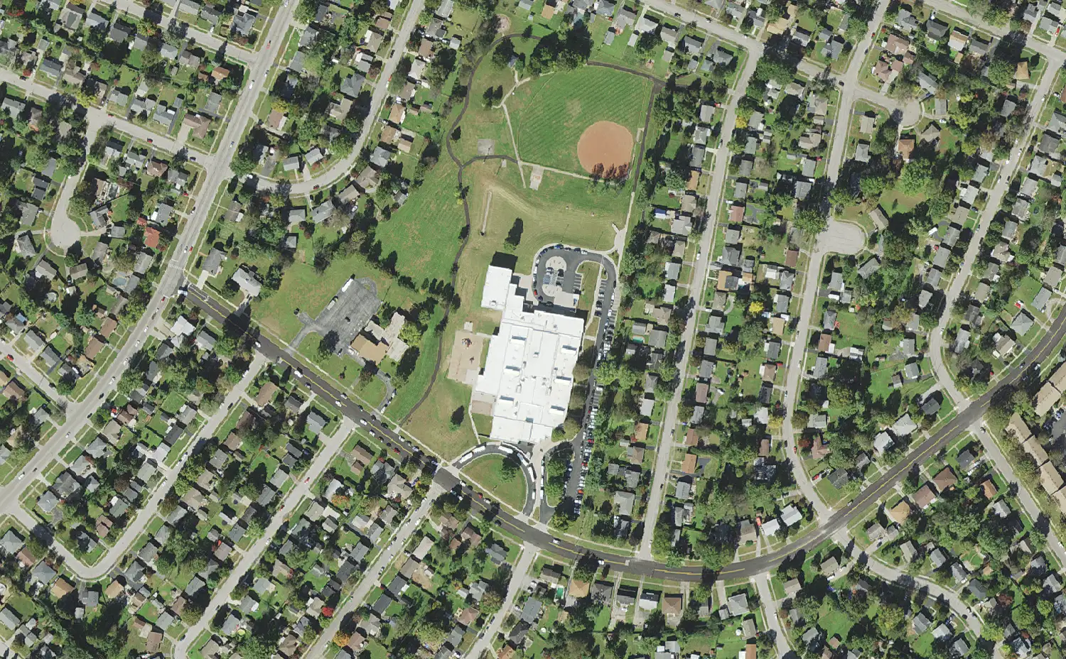 Garden Springs Elementary School and its grounds on Garden Springs Drive in Lexington, seen from the air