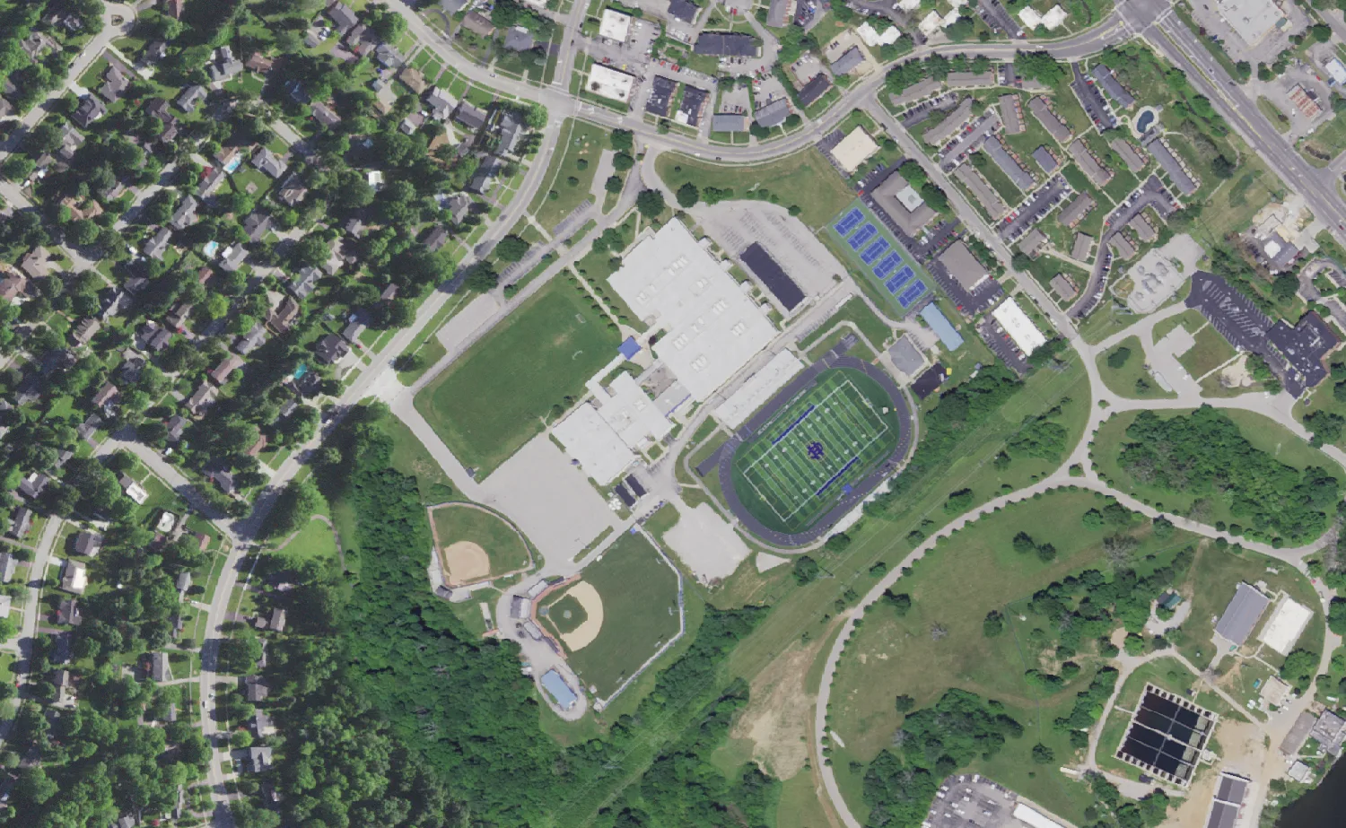 Henry Clay High School and its grounds on Fontaine Road in Lexington, seen from the air