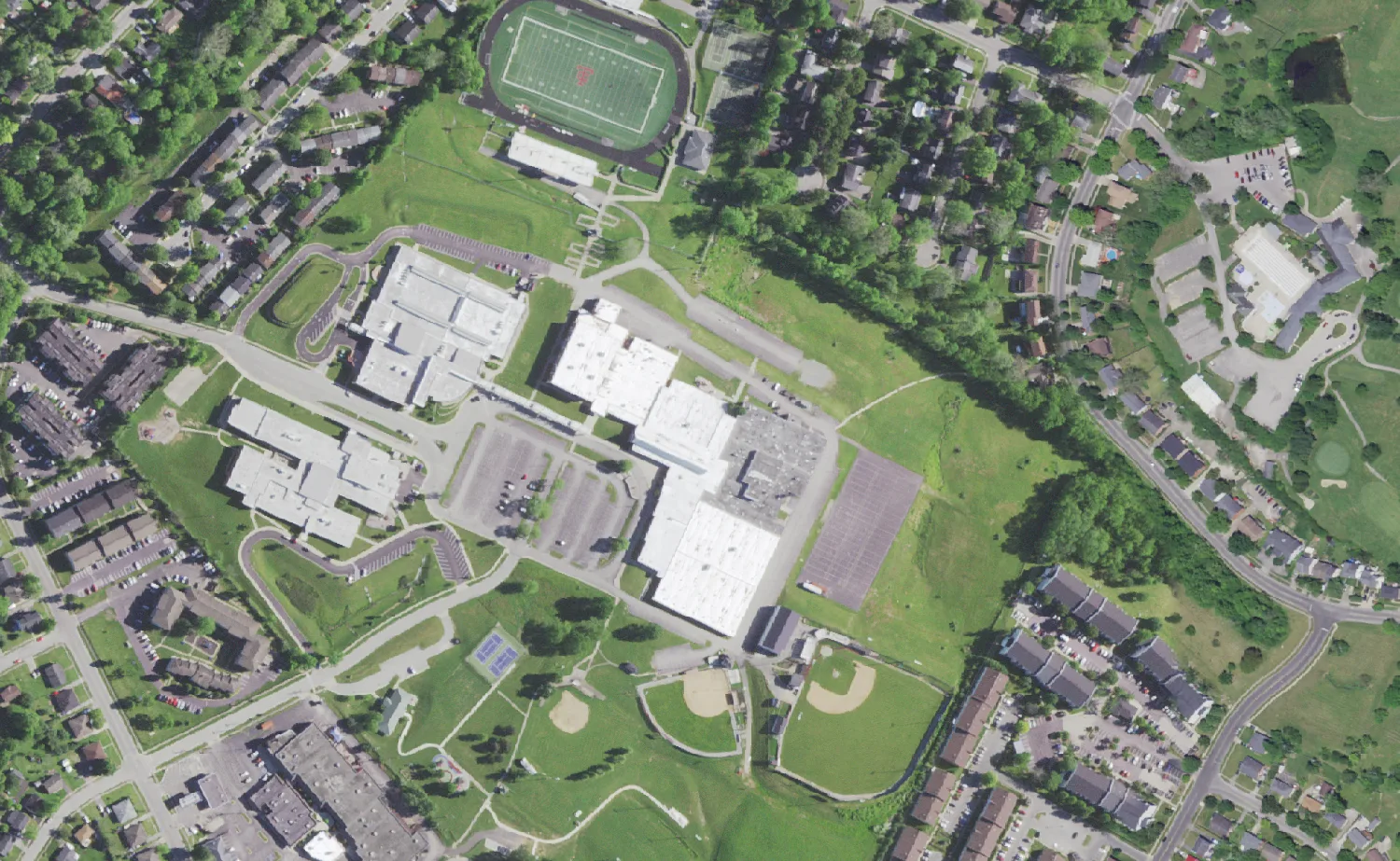 Tates Creek High School and its grounds on Centre Parkway in Lexington, seen from the air